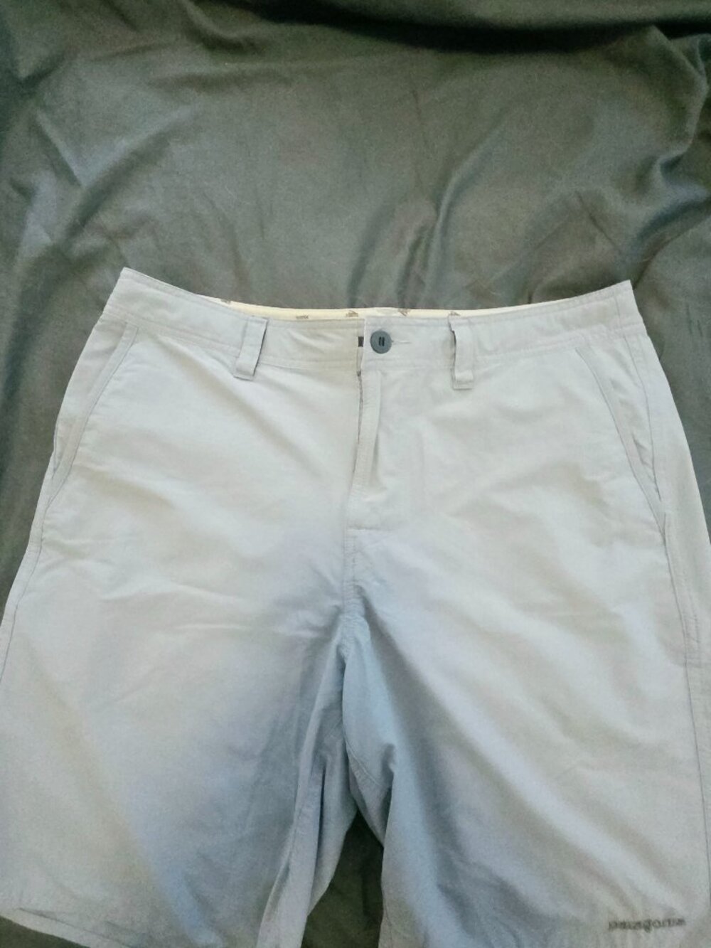 Patagonia mens wavefarer hybrid shorts grey size 34